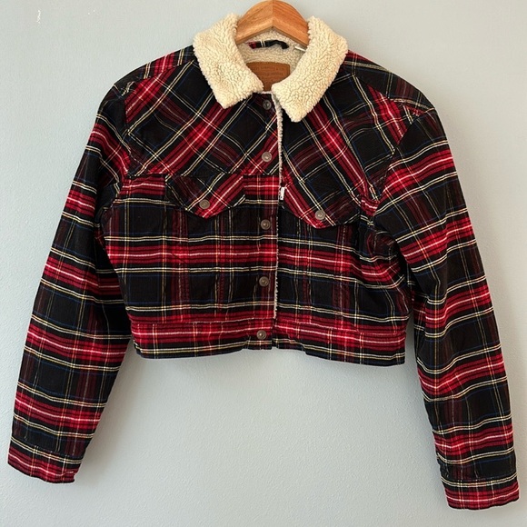 Levi’s • Cropped Black & Red Plaid Corduroy & Sherpa Trucker Jacket Size Medium - Picture 3 of 17